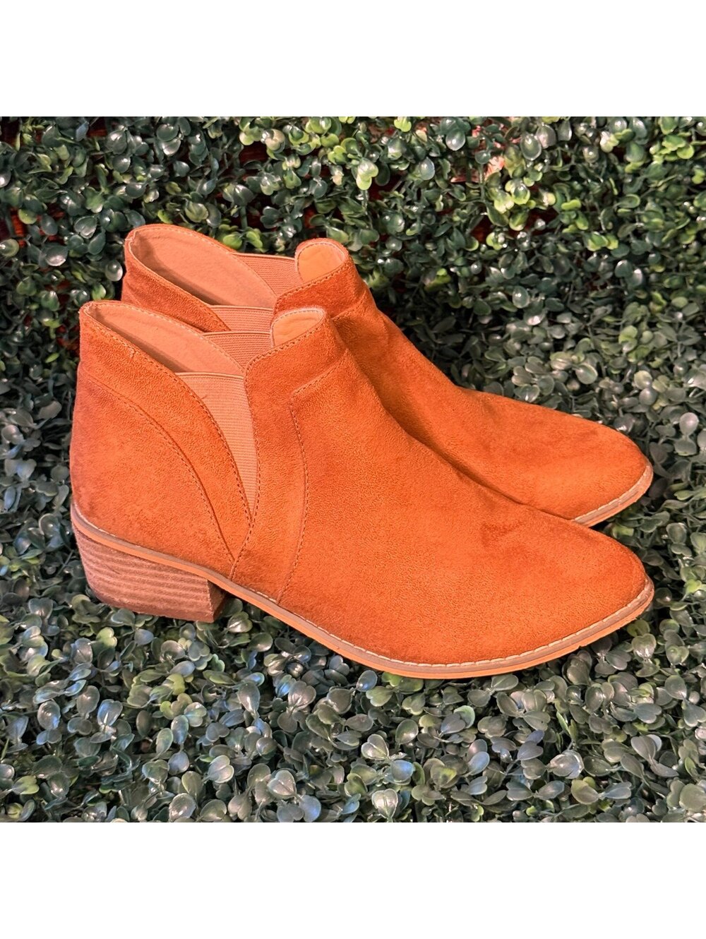 Corky's Crisp Boots in Cognac, size 10, Fall Cozy Booties Block Heel faux suede